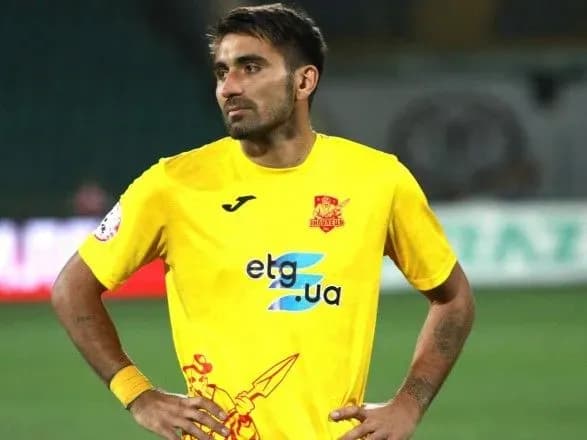 futbol-odin-iz-naykraschikh-bombardiriv-pokinuv-stan-ingultsya