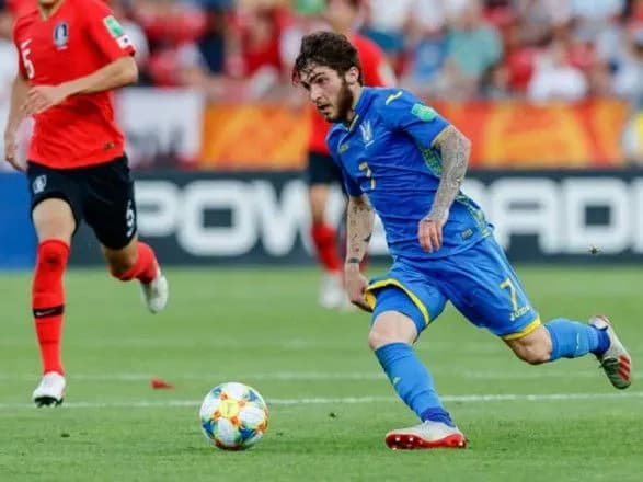 futbolist-dinamo-zminiv-ukrayinske-gromadyanstvo-na-gruzinske-1