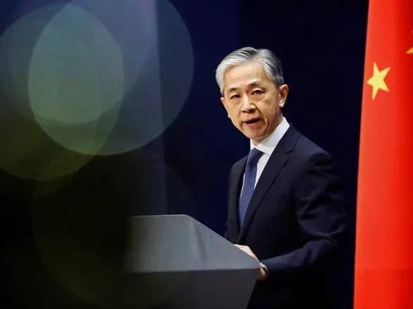 kitay-vidreaguvav-na-zaklik-frantsiyi-ne-viznavati-kitayski-vaktsini