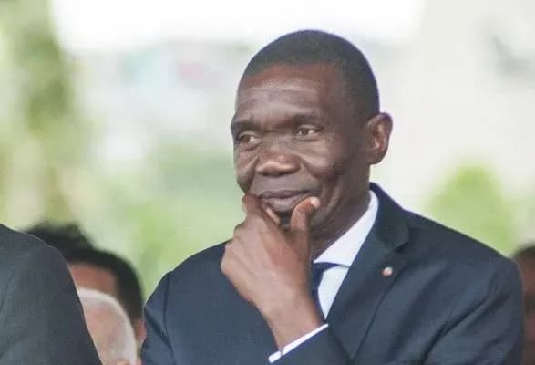 perenesli-prisyagu-maybutnogo-prezidenta-gayiti