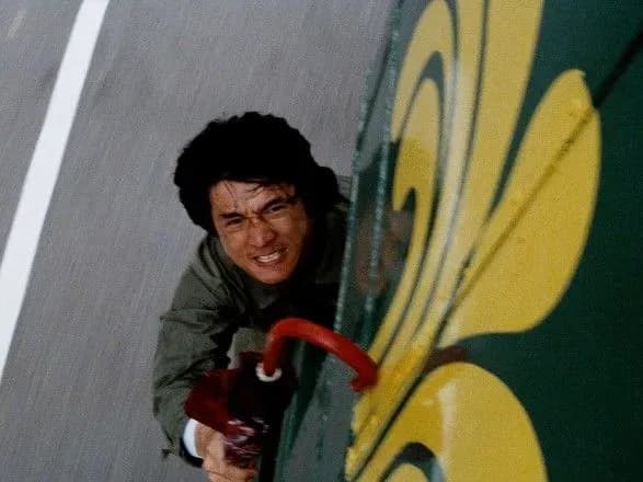 dzheki-chan-zayaviv-scho-khoche-vstupiti-u-komunistichnu-partiyu-kitayu