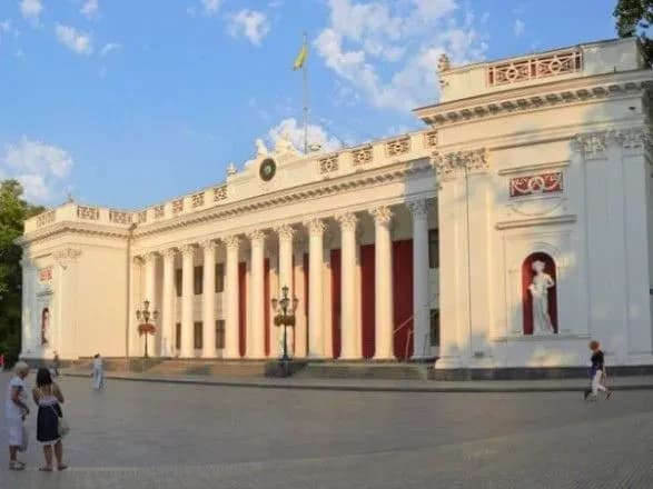 odeska-miskrada-vidilila-6-milyoniv-na-dopomogu-postrazhdalim-vid-negodi