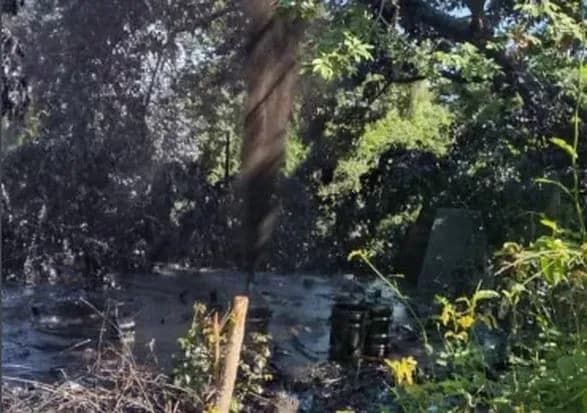 u-venesueli-stavsya-proriv-na-naftoprovodi-visota-fontanu-dosyagala-10-metriv