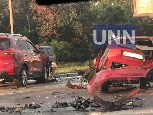 na-vyizdi-do-kiyeva-stalas-potriyna-dtp