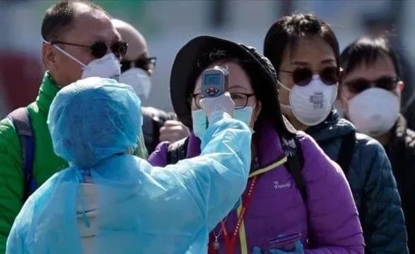 u-yaponiyi-zafiksuvali-rekord-z-infikuvannya-koronavirusom-za-dobu