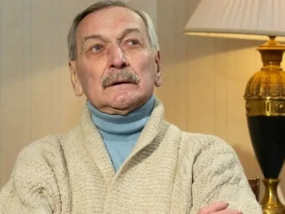 aktora-i-vikladacha-stolichnogo-vishu-zvinuvatili-u-domagannyakh-do-studentok-rozpochato-sluzhbove-rozsliduvannya