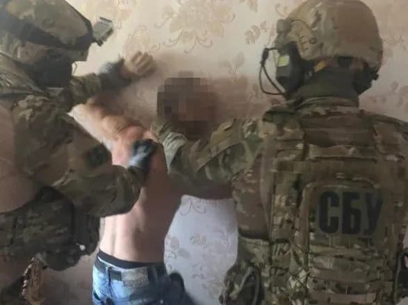 v-ukrayini-spiymali-agenta-rosiyskoyi-voyennoyi-rozvidki-zvituvav-pro-viyskovikh-u-zoni-oos