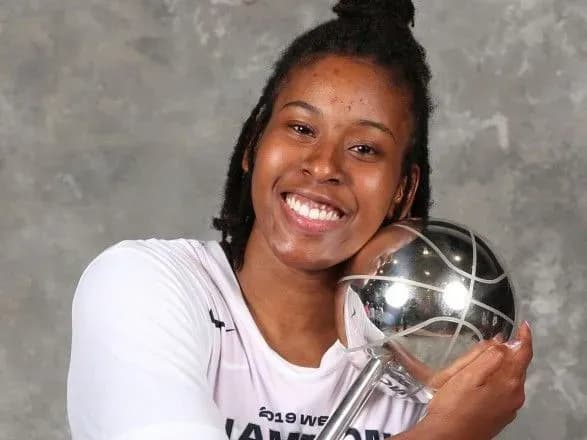 chempion-ukrayini-z-basketbolu-pidpisav-olimpiysku-chempionku