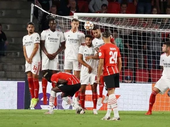 yaremchuk-dopomig-benfitsi-viyti-do-grupovogo-etapu-ligi-chempioniv