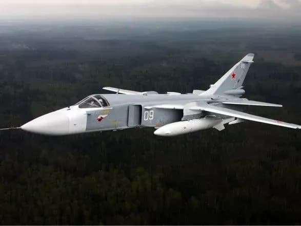 u-rosiyi-rozbivsya-viyskoviy-litak-su-24
