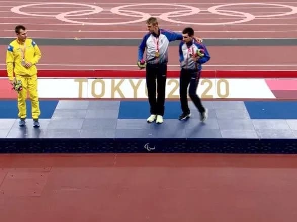 ukrayinskiy-paralimpiyets-vidmovivsya-vid-spilnogo-foto-iz-rosiyskimi-sportsmenami