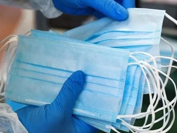 u-moz-poyasnili-chi-potribni-vaktsinovanim-maski