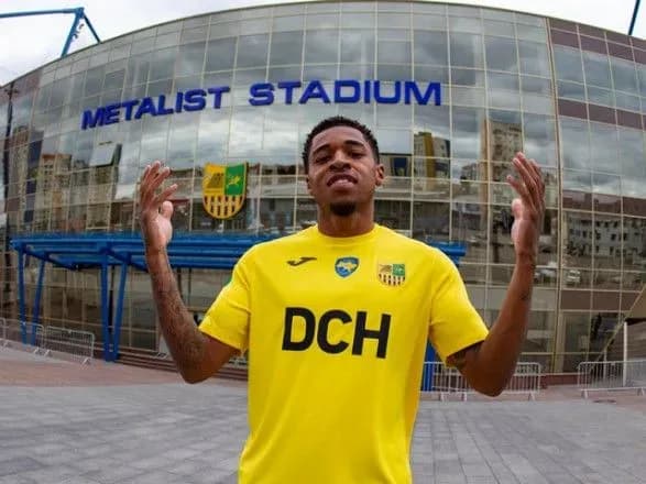 fk-metalist-pidsilivsya-pershim-v-istoriyi-ukrayini-angliyskim-legionerom