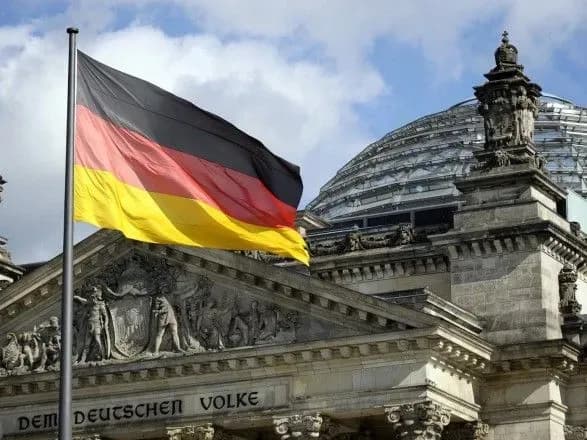 kinets-epokhi-abo-nimechchina-naperedodni-viboriv-khto-mozhlivi-kandidati-na-posadu-kantslera-ta-scho-govoryat-osnovni-partiyi-pro-ukrayinu-zokrema