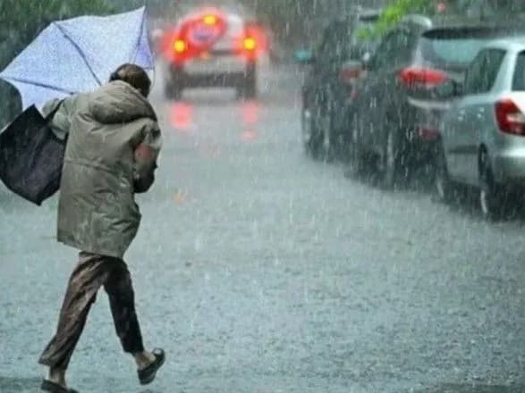 v-ukrayini-ogolosili-shtormove-poperedzhennya-119