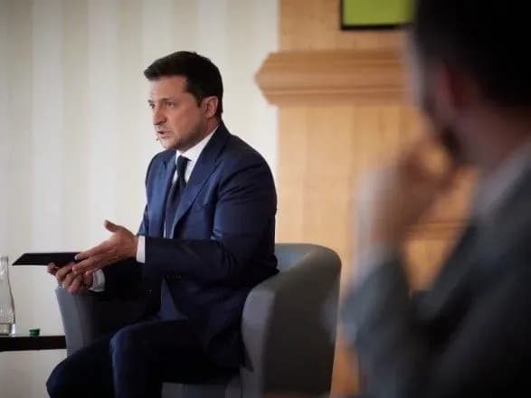 zelenskiy-zayaviv-scho-sche-ne-virishiv-schodo-drugogo-terminu