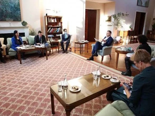 monastirskiy-na-zustrichi-z-poslami-krayin-g7-nazvav-pyat-osnovnikh-napryamkiv-rozvitku-sistemi-mvs