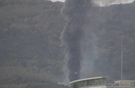 v-yaponiyi-zagorivsya-zavod-z-virobnitstva-feyerverkiv