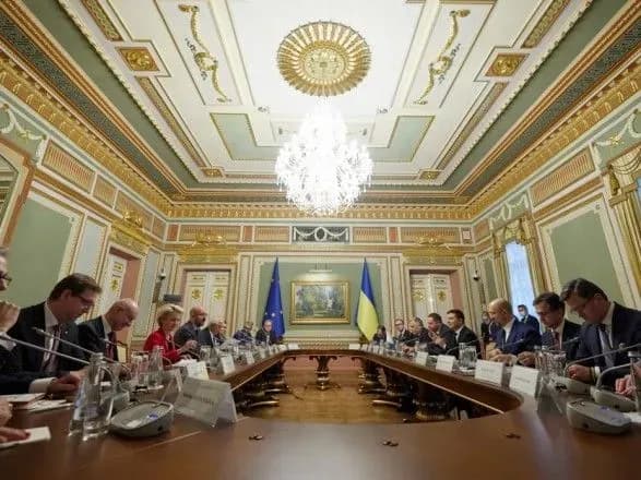 politiki-yes-tak-i-ne-vidpovili-koli-ukrayina-mozhe-rozrakhovuvati-na-perspektivu-chlenstva