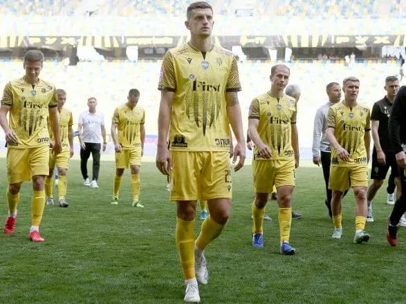 futbol-klub-upl-pishov-na-izolyatsiyu-cherez-spalakh-koronavirusu