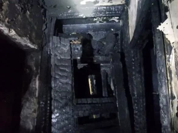 u-krivomu-rozi-gorila-kvartira-zaginula-vlasnitsya