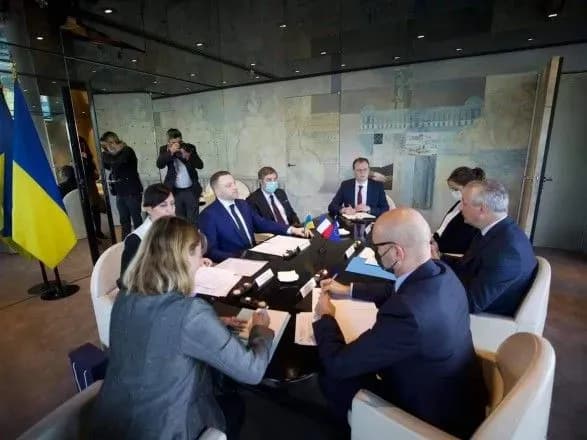 monastirskiy-usi-ukrayinsko-frantsuzki-proekti-realizuyutsya-z-lokalizatsiyeyu-virobnitstva-v-ukrayini