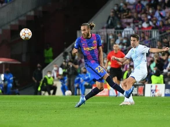 barselona-ogolosila-zayavku-na-poyedinok-proti-dinamo