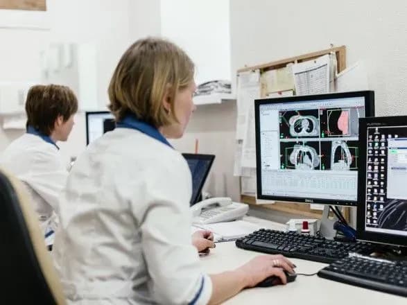 izrayilskiy-ucheniy-rozpoviv-yak-radiatsiya-likuye-rak