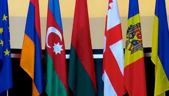 kuleba-pro-virishalniy-moment-dlya-skhidnogo-partnerstva-abo-viyde-na-noviy-vitok-rozvitku-abo-pomre