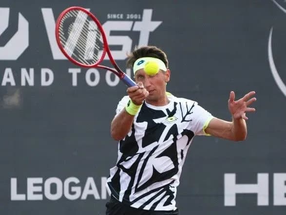 troye-ukrayintsiv-vigrali-poyedinki-osnovnogo-tenisnogo-turniru-u-frantsiyi