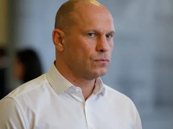 kiva-zdav-nagorodnu-zbroyu