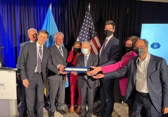 ukrayina-ta-kanada-zbuduyut-kosmichniy-puskoviy-maydanchik-u-noviy-shotlandiyi