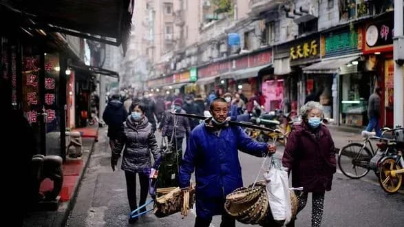 vcheni-zayavili-scho-pershim-vidomim-vipadkom-covid-19-stav-prodavets-iz-rinku-ukhanya