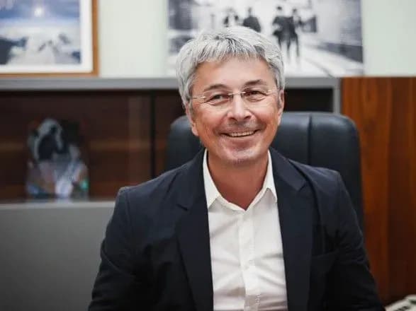 zvilnennya-ne-bude-u-radi-povidomili-scho-zayava-pro-vidstavku-ministra-kulturi-tkachenka-ne-zareyestrovana