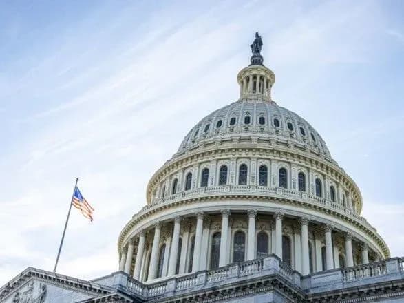 senatori-ssha-zaproponuvali-vidiliti-ukrayini-dodatkovo-50-mln-dolariv-viyskovoyi-dopomogi-politico