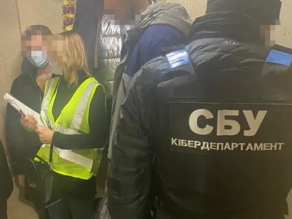 kliyentiv-shukav-cherez-telegram-kanali-ekspravookhorontsya-spiymali-na-torgivli-informatsiyeyu-iz-zakritikh-baz-danikh