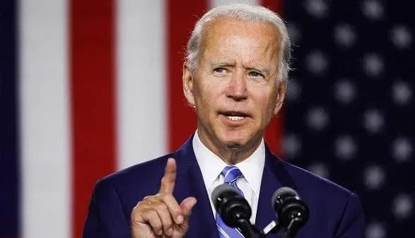 styaguvannya-rosiyskikh-viysk-do-ukrayinskikh-kordoniv-bayden-zayaviv-scho-gotuye-zakhodi-dlya-strimuvannya-putina