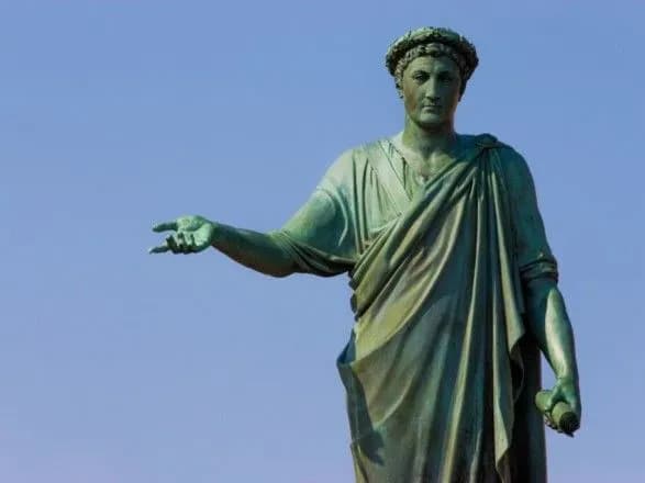 v-odesi-nevidomiy-povidomiv-pro-vibukhivku-bilya-pamyatniku-dyuku-de-rishelye