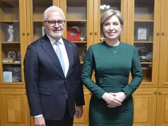 vereschuk-obgovorila-spivpratsyu-v-protiminniy-diyalnosti-z-poslom-norvegiyi-v-ukrayini