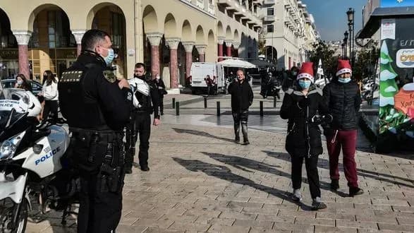 italiya-vvodit-obovyazkovu-vaktsinatsiyu-covid-19-dlya-osib-starshe-50-rokiv