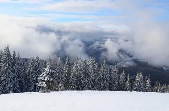 u-karpatakh-khurtovini-ta-nebezpeka-skhodzhennya-lavin