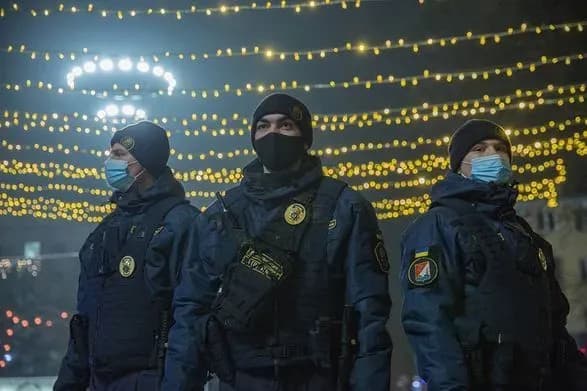 ponad-3-tisyachi-viyskovosluzhbovtsiv-natsgvardiyi-okhoronyatimut-poryadok-u-svyatkovi-dni