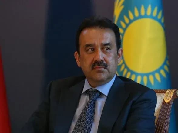 ekspremyera-kazakhstanu-zatrimali-za-pidozroyu-u-derzhzradi