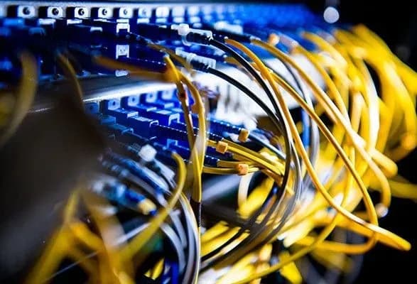 pro-ataku-na-derzhavni-sayti-ukrayini-pershimi-povidomili-u-susidniy-krayini-derzhspetszvyazku