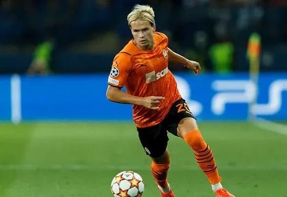 frantsuzkiy-klub-zatsikavivsya-talantom-fk-shakhtar