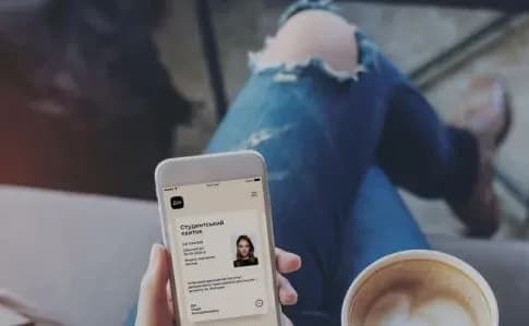 golova-minosviti-zapevnyaye-scho-studentiv-na-stipendiyi-ne-pomenshaye