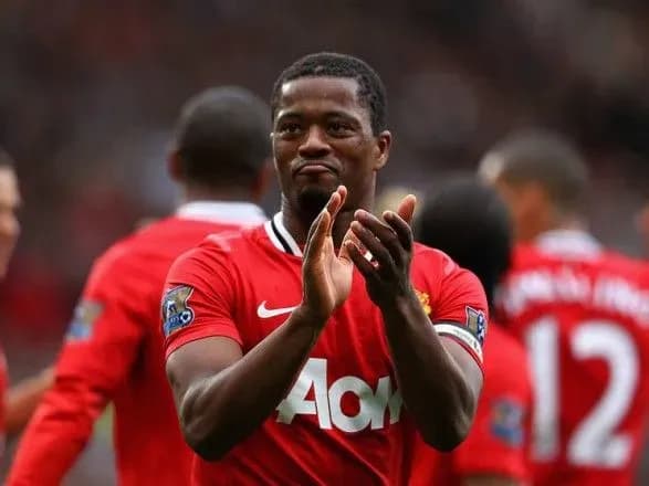 titulovaniy-eks-futbolist-manchester-yunayted-stane-profesiynim-bokserom