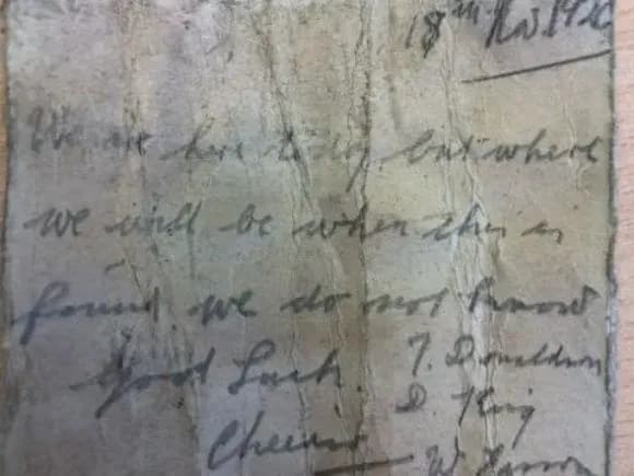 u-shotlandiyi-robitniki-viyavili-na-poli-dlya-golfu-95-richne-poslannya-v-plyashtsi