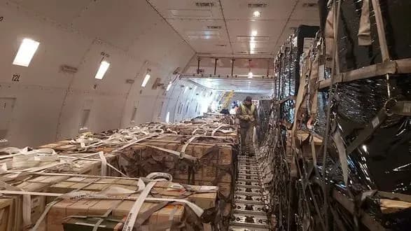 ssha-planuyut-postaviti-ukrayini-sche-90-tonn-boyepripasiv-ta-sistem-javelin