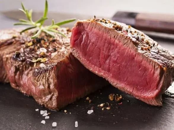 vcheni-rozpovili-chim-nebezpechne-regulyarne-spozhivannya-chervonogo-myasa